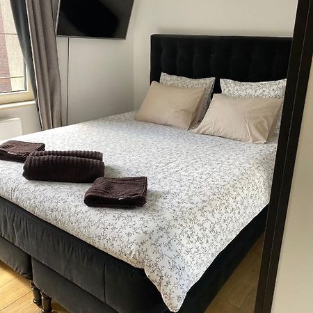 Louise 45 Blue Apartment Брюксел Екстериор снимка