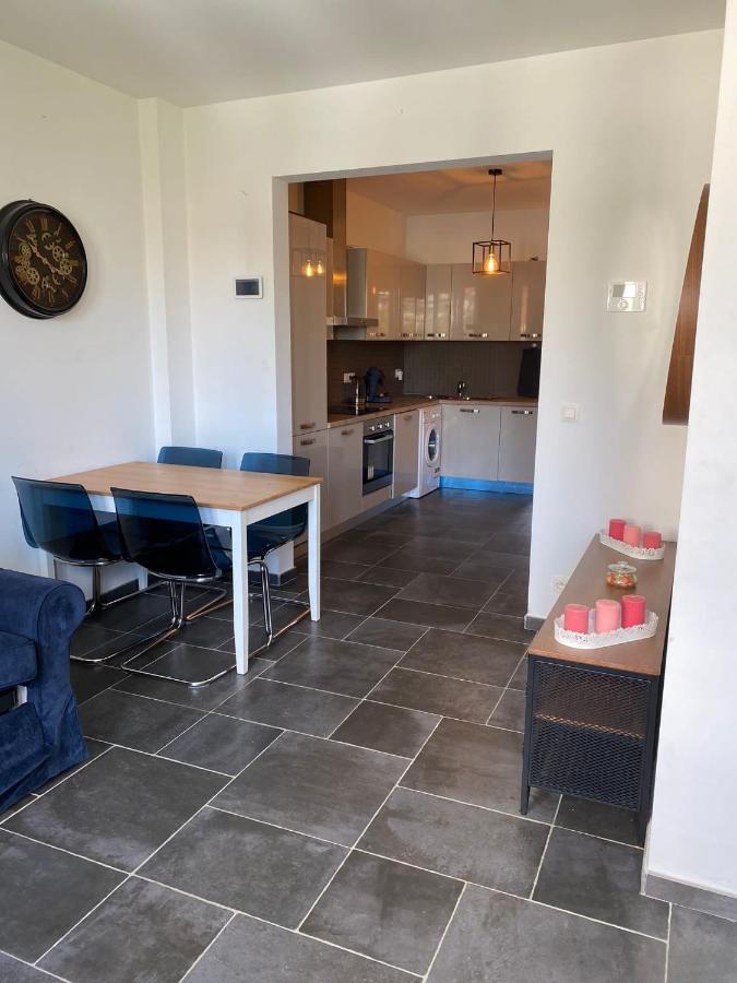 Louise 45 Blue Apartment Брюксел Екстериор снимка