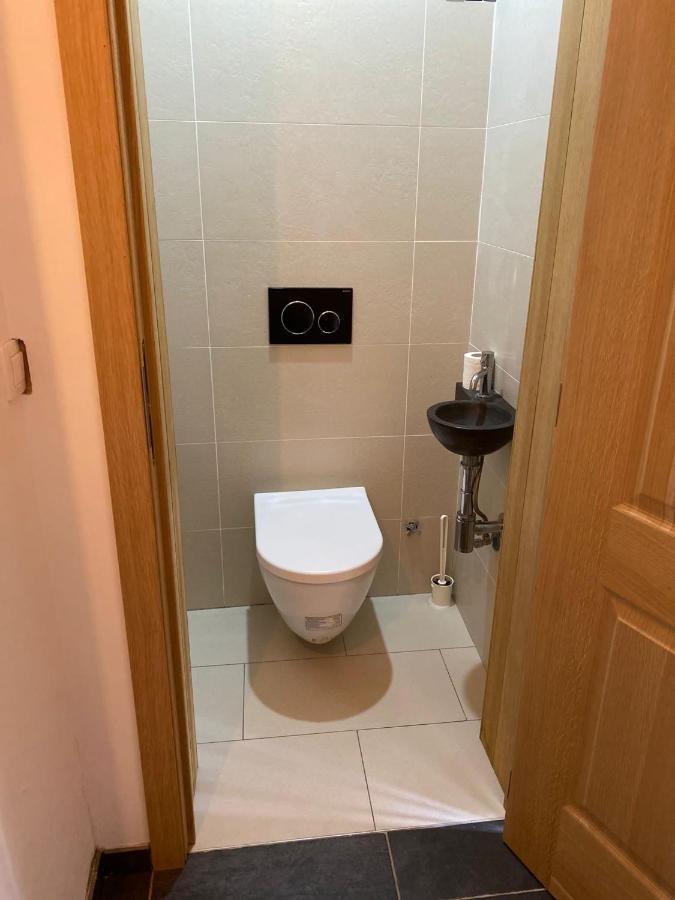 Louise 45 Blue Apartment Брюксел Екстериор снимка